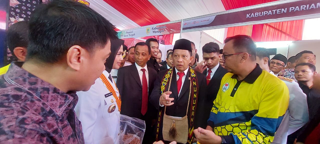 BERITA GAMBAR SIMPATIK